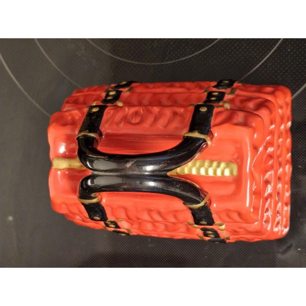David's Cookies Ceramic Red Pleated Purse Cookie Jar Candy Dish Collectible